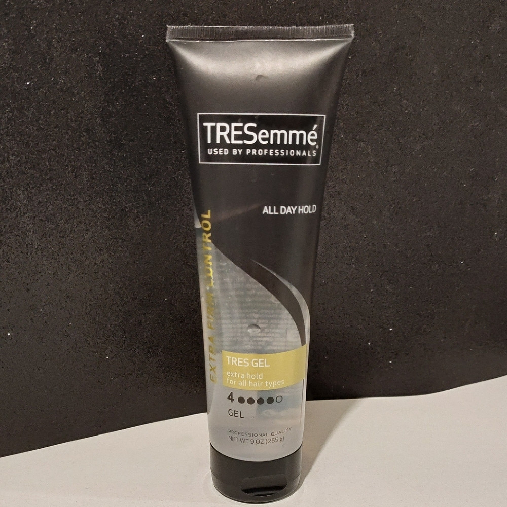 3/$15 SALE! Tresseme All Day Hold Gel